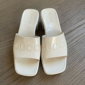 Gucci Women's Cream Mules
